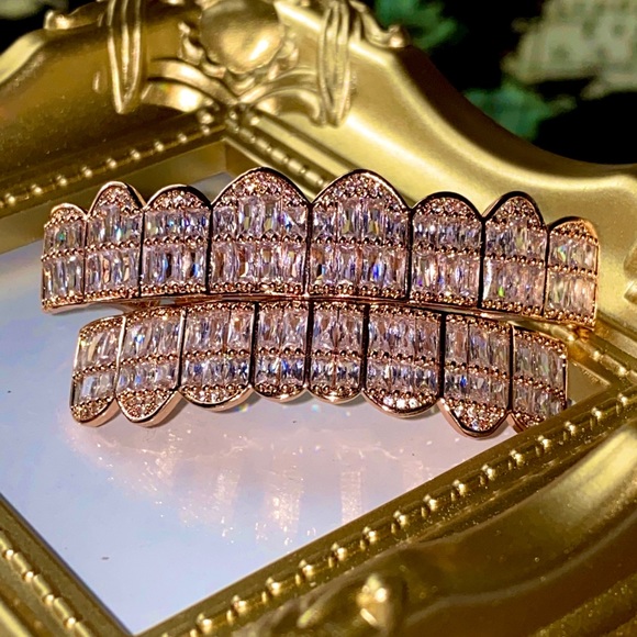 COPY - Rose gold baguette grillz set - Picture 4 of 8